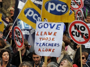 Британские педагоги недовольны уровнем оплаты труда