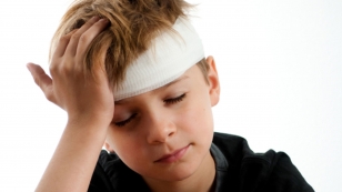 Последствия травм головы у детей проявляются в позднем возрасте